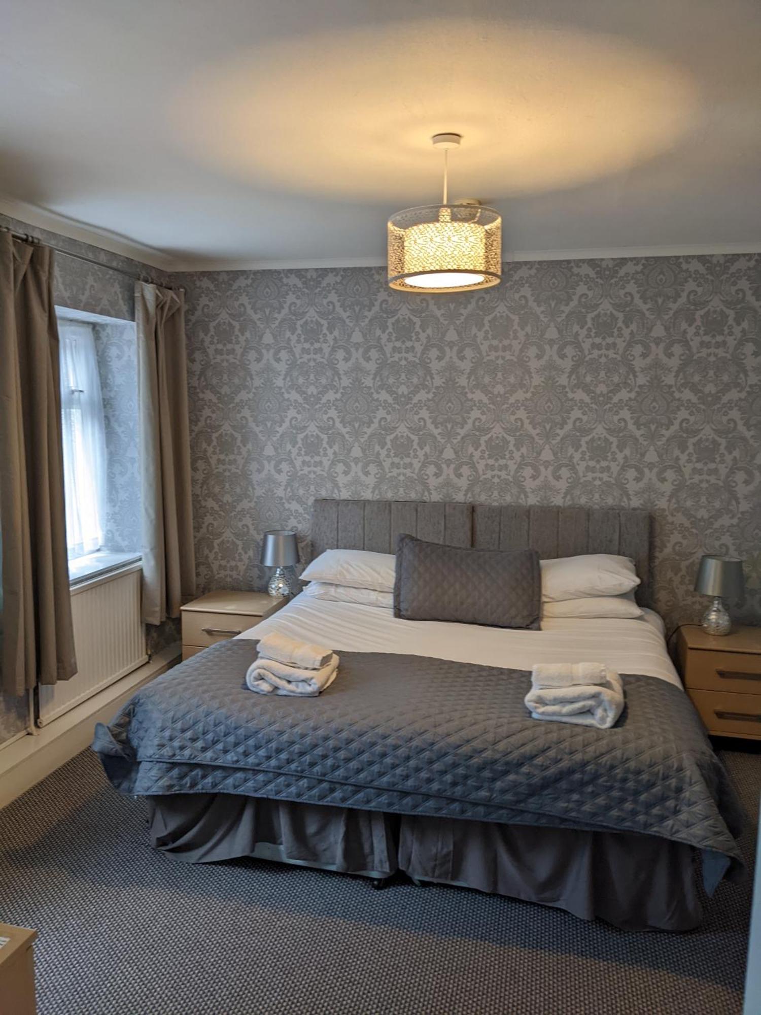 The Paddocks Hotel Symonds Yat Extérieur photo